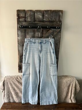 Women's American Eagle Wide Leg Light Blue Cargo Jeans for Women